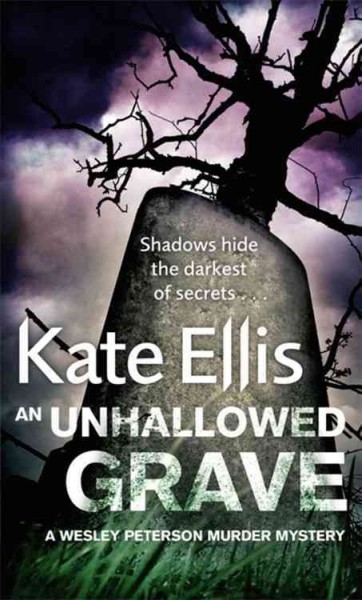 An unhallowed grave / Kate Ellis.